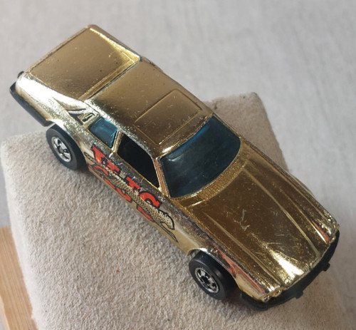 Ancienne petite voiture