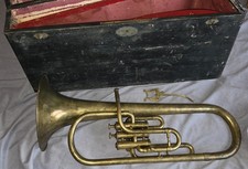 Ancien instrument à vent en