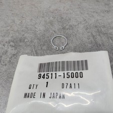 Clip extérieur 15 mm CB1000