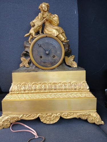 Pendule bronze doré - bronze,