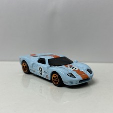 1965 1966 Ford GT40 MK.I Race Gulf Collectible 1/64 Scale Diecast Diorama Model