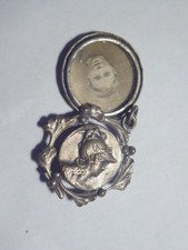 JOLI PENDENTIF PORTE-PHOTO