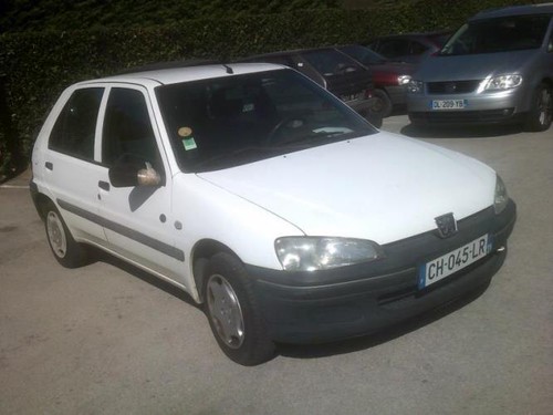 Pare choc arriere - peugeot, 106