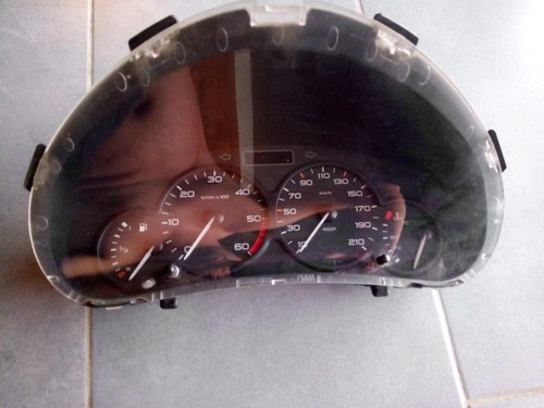 Compteur peugeot 206 - peugeot, 1