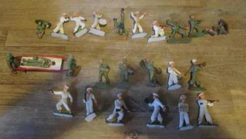 Lot ancien soldat - ), intacts