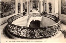 Chateau de Chatilly Rampe de l' Escalier d'Honneur Staircase Postcard UNPOSTED