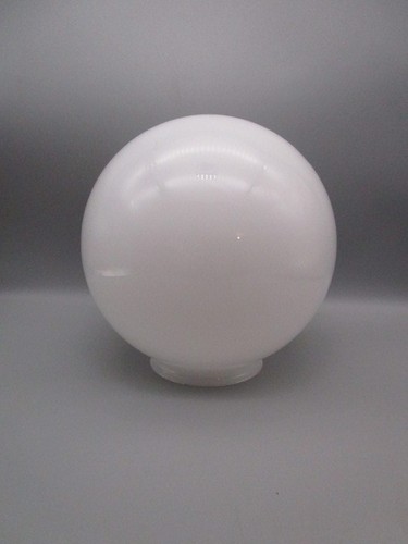 Globe opaline blanche - blanche, cm