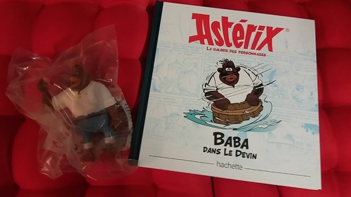 Figurine baba avec livret - figurine,