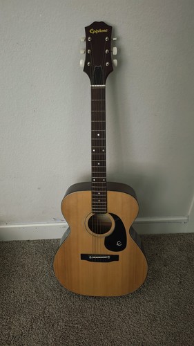 Acoustic guitar epiphone - acoustic,