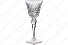 Verre à vin n°3 forme Stella par Saint-Louis. Wine glass n°3 shape Stella