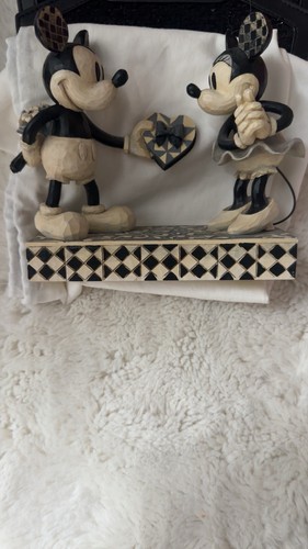 Enesco disney traditions - disney,