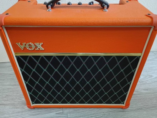 Amplificateur combiné guitare