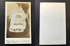 Faÿt Dupont, chapel, baby on his deathbed, post-mortem photo, circa 1880 v
