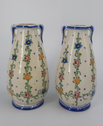 Paire vases faïence - , de
