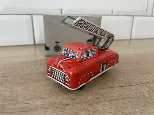 Camion pompiers 510 - camion, jouet