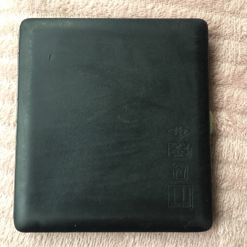Très rare porte - rare,