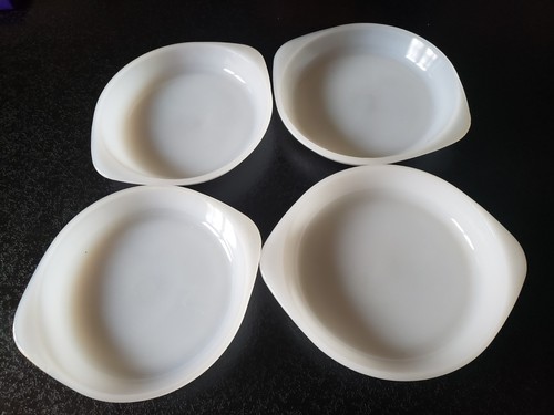 Lot ramequins plats - 4, /