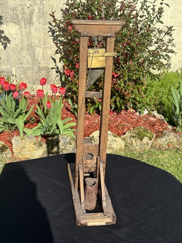 Rare guillotine art populaire - guillotine,