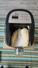 Machine à pâtes avec
