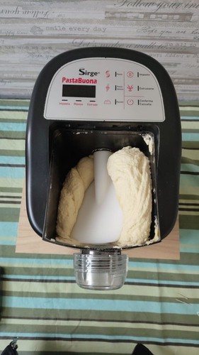 Machine pâtes avec - machine,