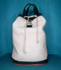 grand sac a dos LACOSTE