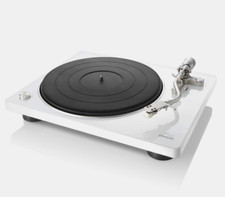 DENON DP-400 Hi Fi Turntable with Speed Auto Sensor Belt drive White color