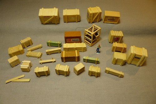 Lot diverses caisses en - ho,,