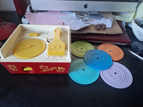 Tourne disques vintage ficher - disques,