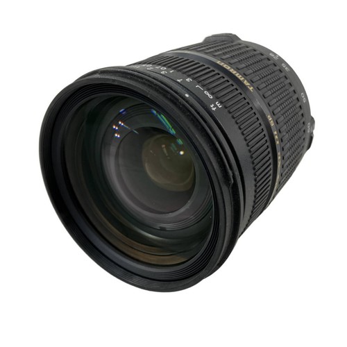 Tamron 75mm 8 - f2.8, di