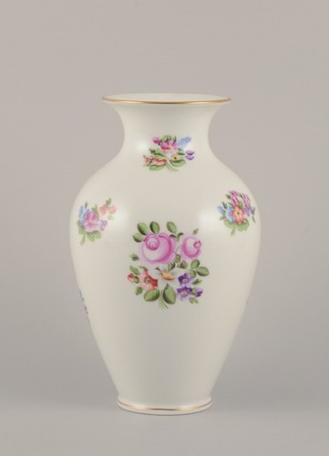 Herend hungary grand vase - herend,, hungary.
