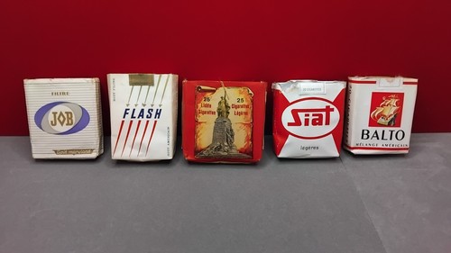 Lot paquets de cigarettes - de,