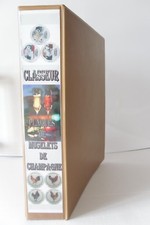 CLASSEUR AVEC 5 PLATEAUX DE