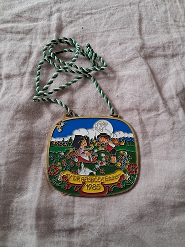 Medaille allemande stuco - allemande,