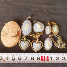 WEDGWOOD Et Autres, Broches