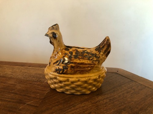 Ancienne tirelire poule sur - poule,