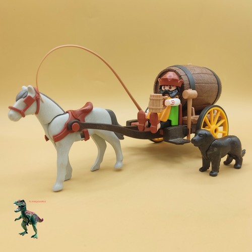Playmobil chariot avec tonneau
