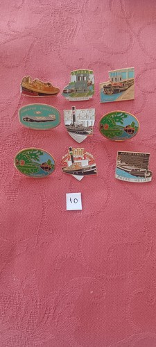 Très beaux insignes - très, de