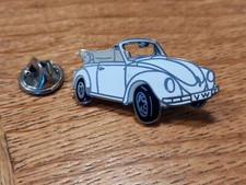 Pins pin's démons et