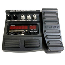ZOOM GFX707 Multi-Effects Guitar Pedal with AC Adapter and Manual Good Condition