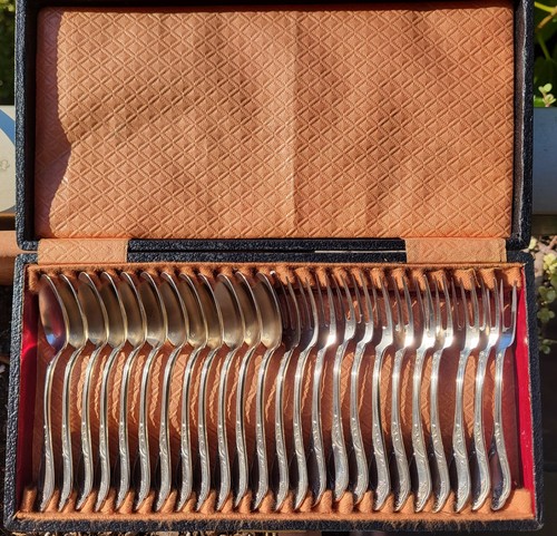 Coffret douze couverts - coffret,