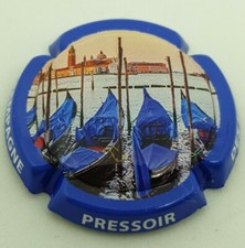 Capsule de champagne Jeroboam Pressoir des filles bateaux. TY 