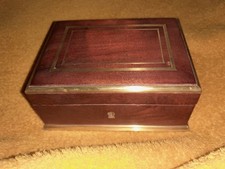 Boîte Napoléon III en amarante/acajou 