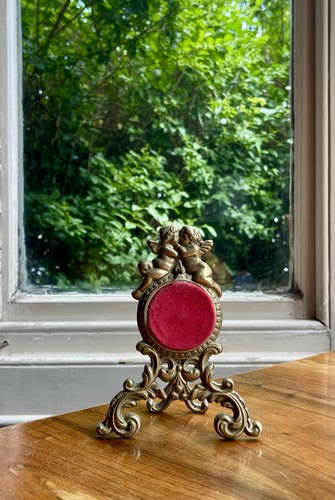 Vintage antique loving cherub - vintage,