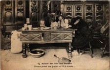 CPA Aulour des lits clos bretons (611586)