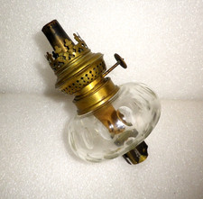 Lampe a pétrole de piano 