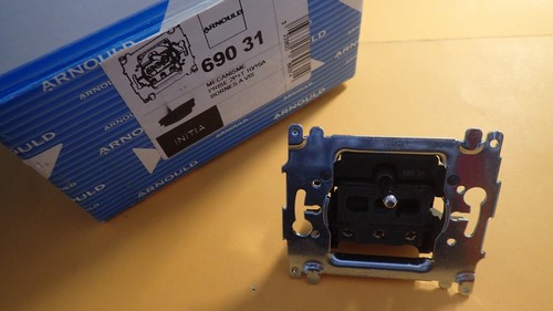 Arnould initia 69031 prise - 69031,