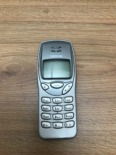 Nokia 3210 mobile phone - phone, non