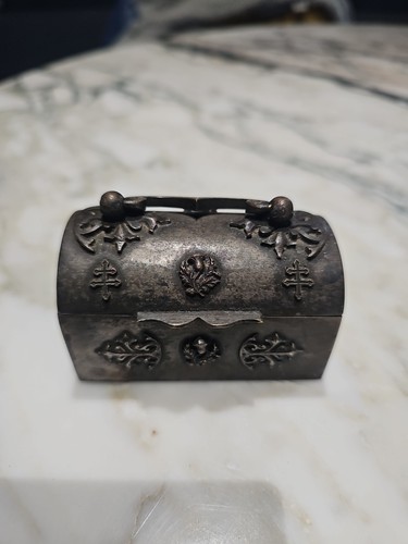 Petite boîte bijoux - boîte, À