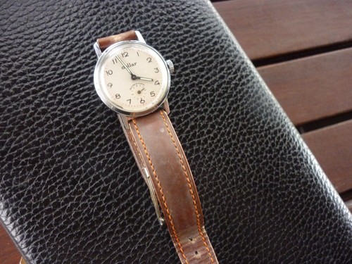 Montre mécanique remontage - à,