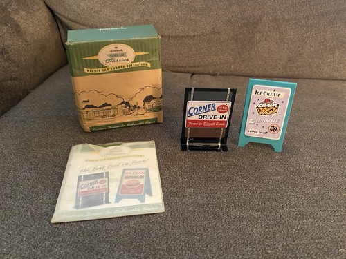 Hallmark kiddie car classics - hallmark,